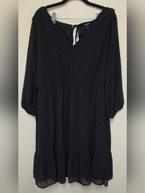 Torrid Mini Clip Dot Babydoll Dress Size 2 Color Black Like New